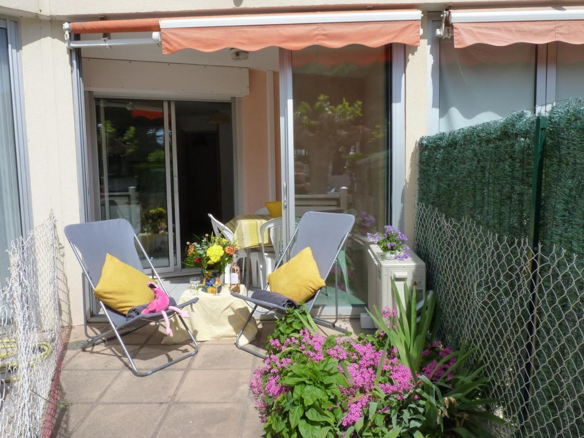 Sol-Y-Days Mathilde, Agreable Appartement En Rez-De-Jardin Avec Parking Et Un Acces Direct A La Plage Le Grau-du-Roi Luaran gambar